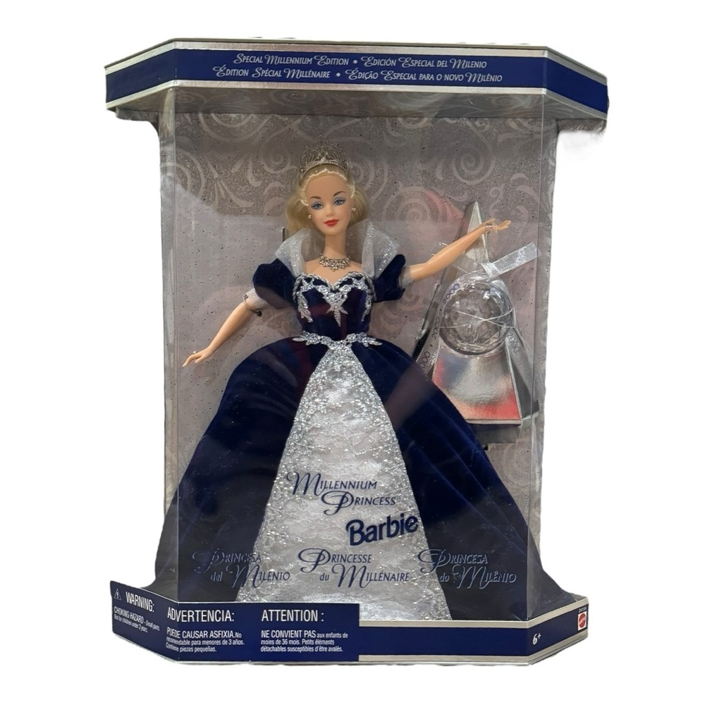 NWT Barbie 2000 Millennium Princess 40th Anniversary RARE Blue Velvet Barbie